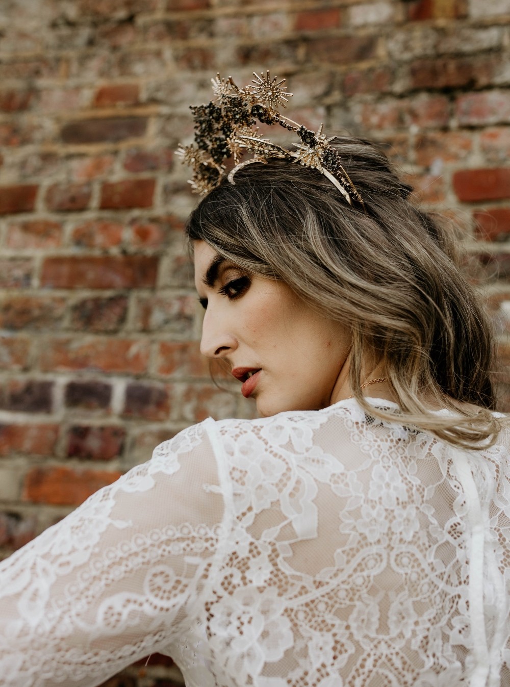 Bride Bridal Hair Make Up Crown Interstellar Wedding Ideas Doriane Descamps Photography