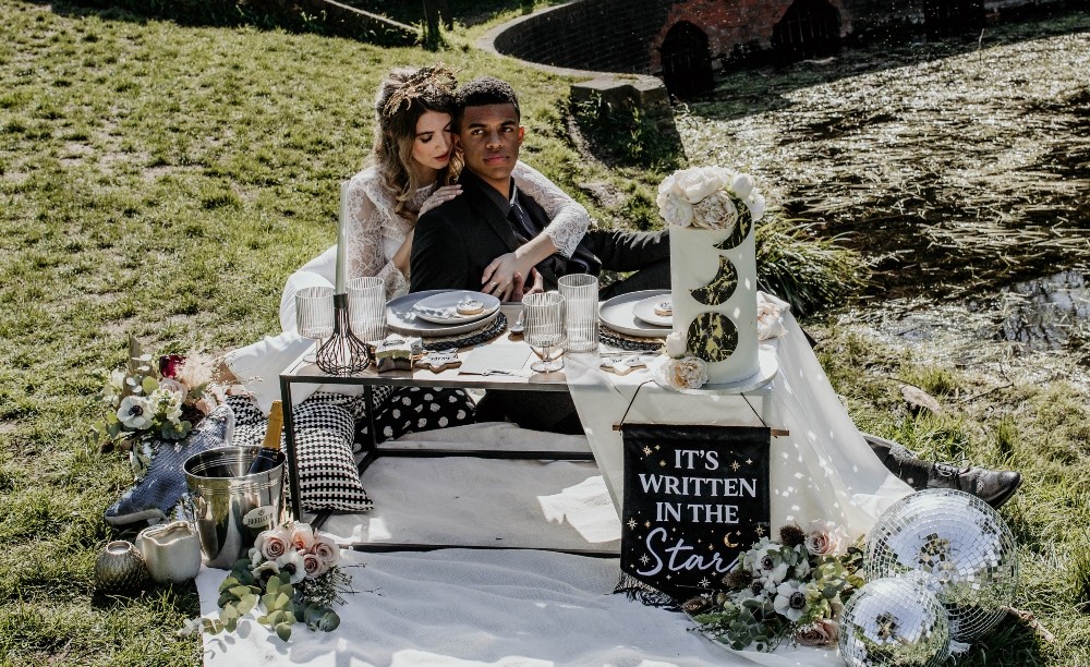 Interstellar Wedding Ideas Doriane Descamps Photography