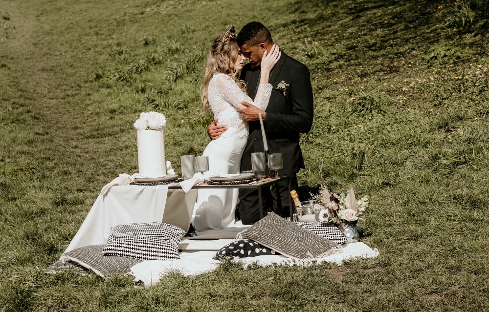 Interstellar Wedding Ideas Doriane Descamps Photography