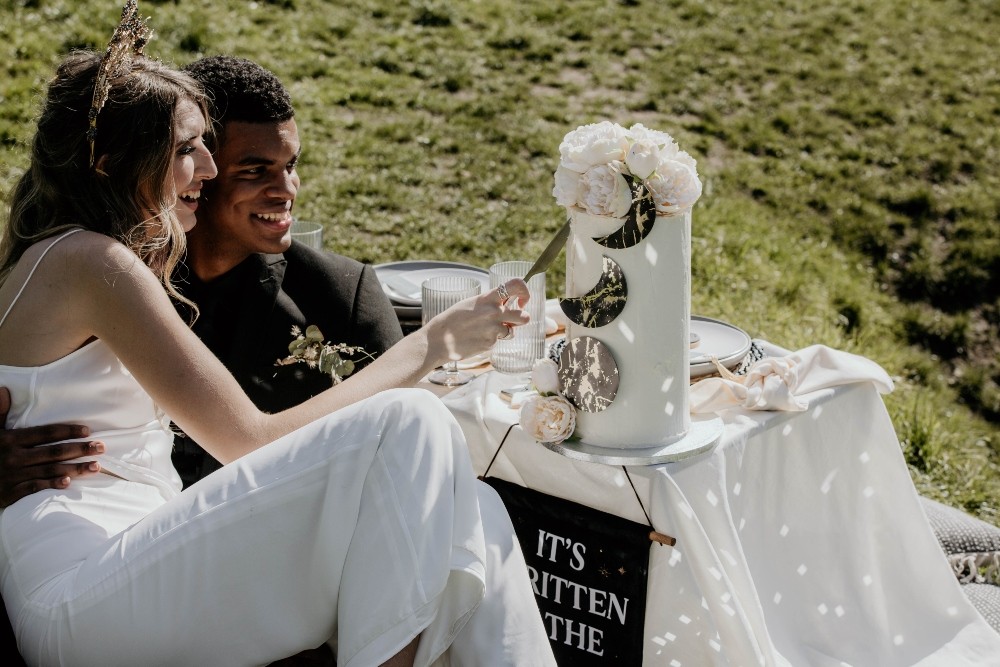 Interstellar Wedding Ideas Doriane Descamps Photography