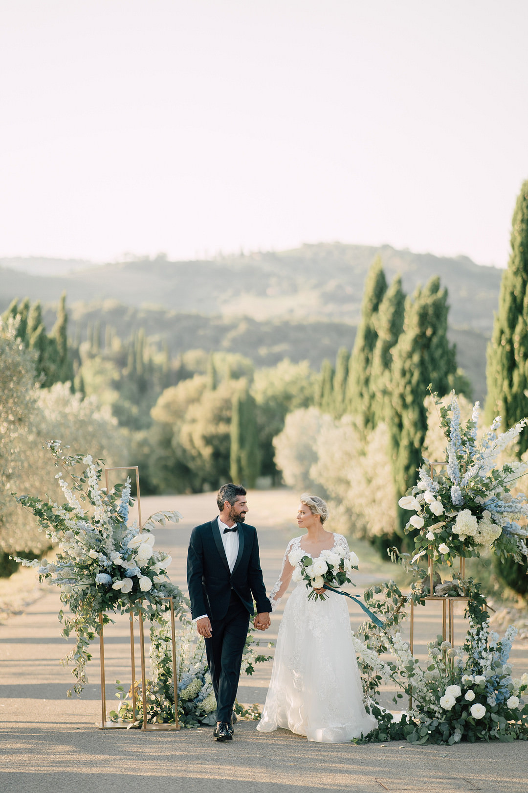 Tuscany Elopement Serena Genovese Flower Installation Arrangement Tall Blue White