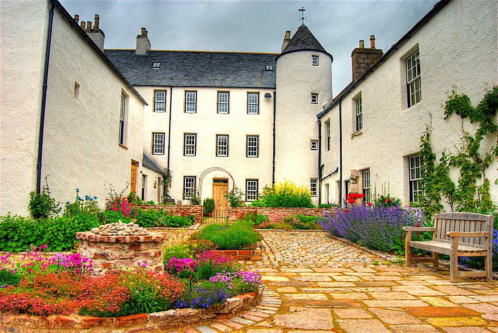 Aberdeenshire Wedding Venue - Logie Country House