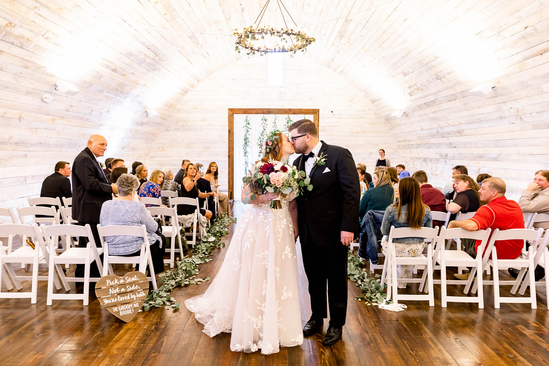 Wisconsin Micro Wedding Nicole Miro Photography