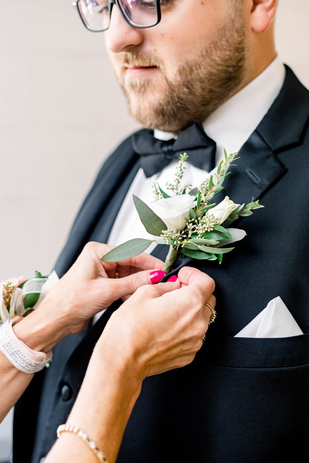 Buttonhole Flowers Groom Wisconsin Micro Wedding Nicole Miro Photography