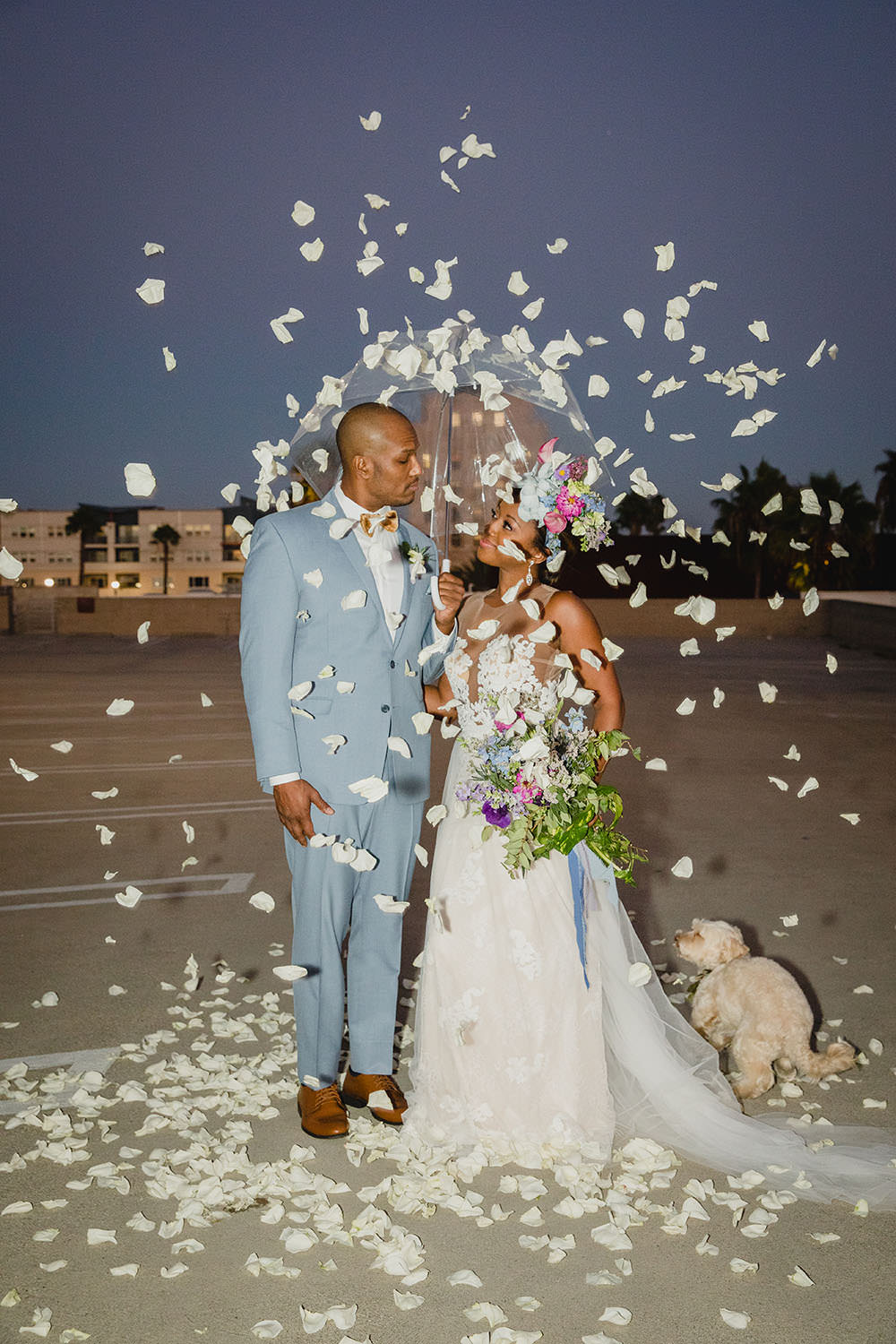 Confetti Throw Art Wedding Ideas Maribel Farina Photography