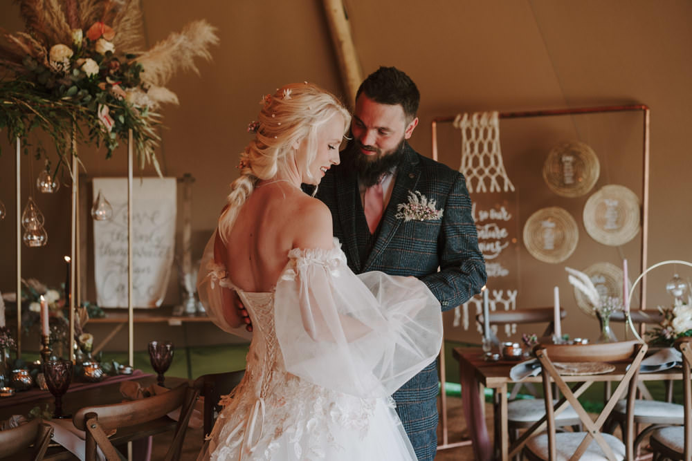 Botanical Tipi Wedding Georgi Mabee
