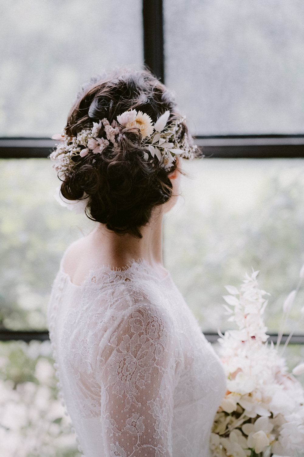 Bride Bridal Hair Style Up Do Flowers Cantina Sant Amico Wedding Flavia Eleonora Tullio