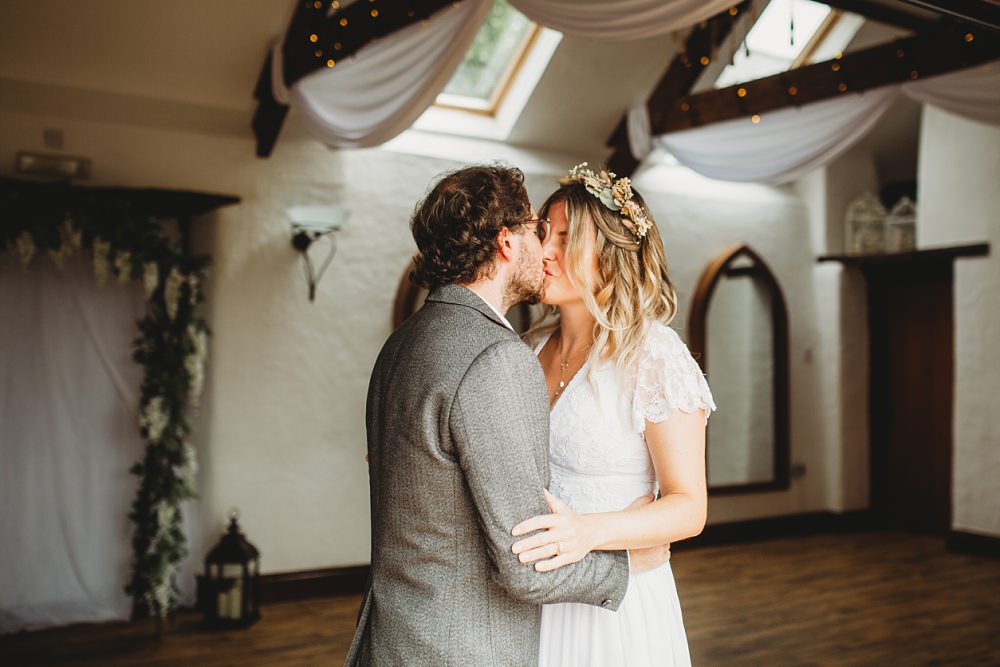 Country Ways Wedding Holly Collings Photography