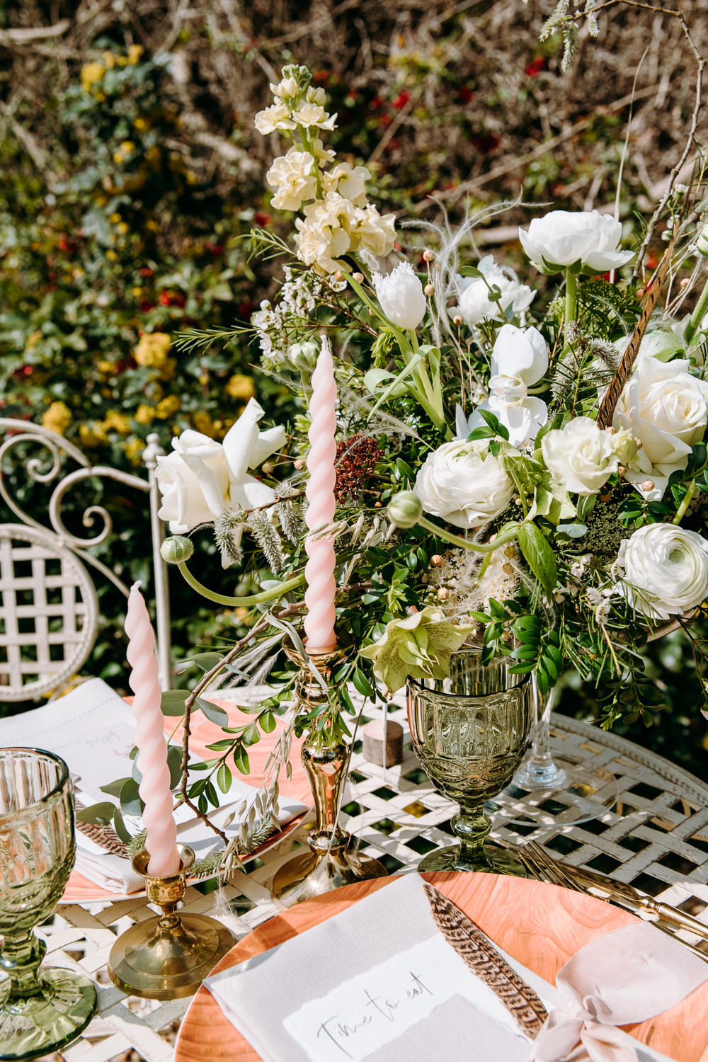 Table Centrepiece Flowers Sweetheart Decor Countryside Elopement Chloe Martin Photo