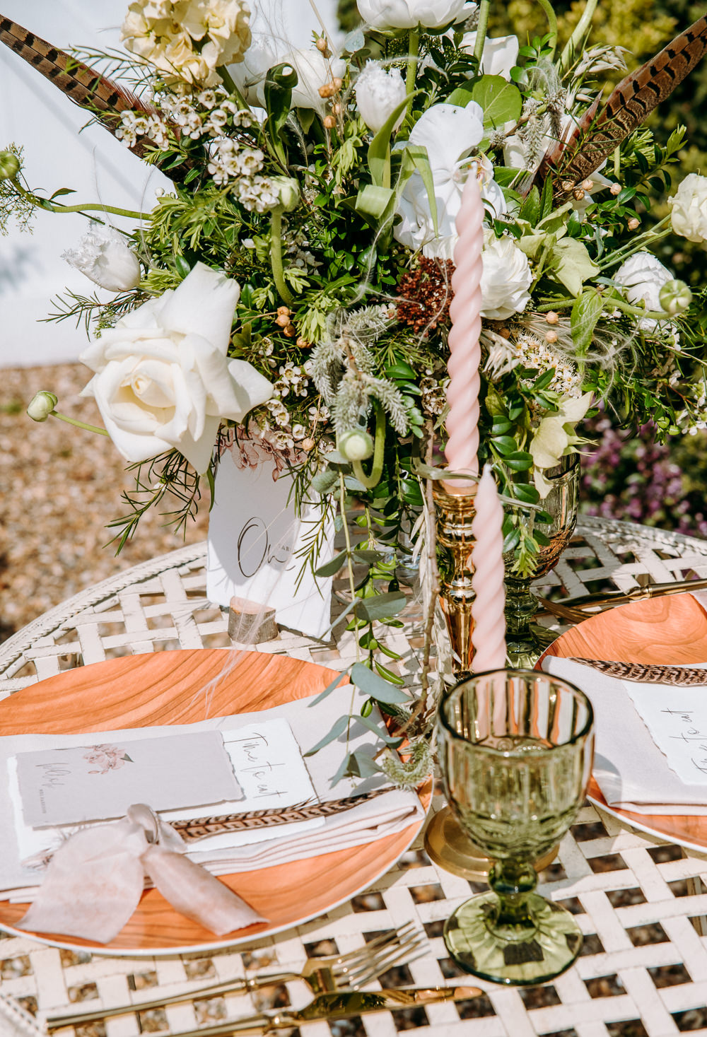 Table Centrepiece Flowers Sweetheart Decor Countryside Elopement Chloe Martin Photo