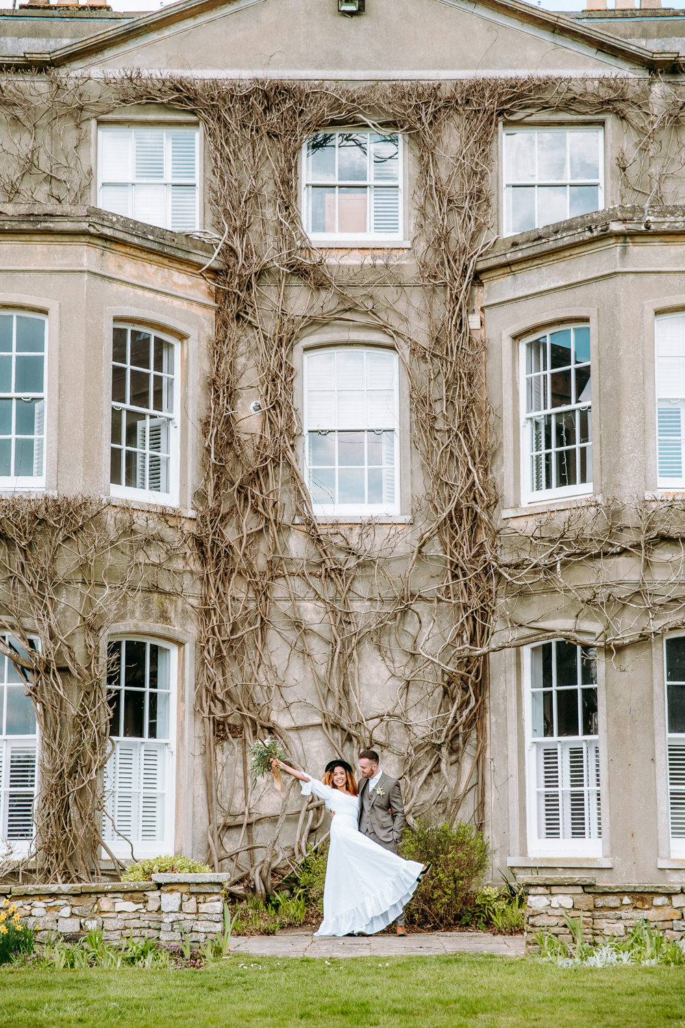Countryside Elopement Chloe Martin Photo