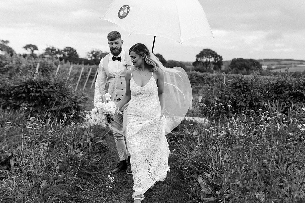 Brickhouse Vineyard Wedding Darina Stoda Photography