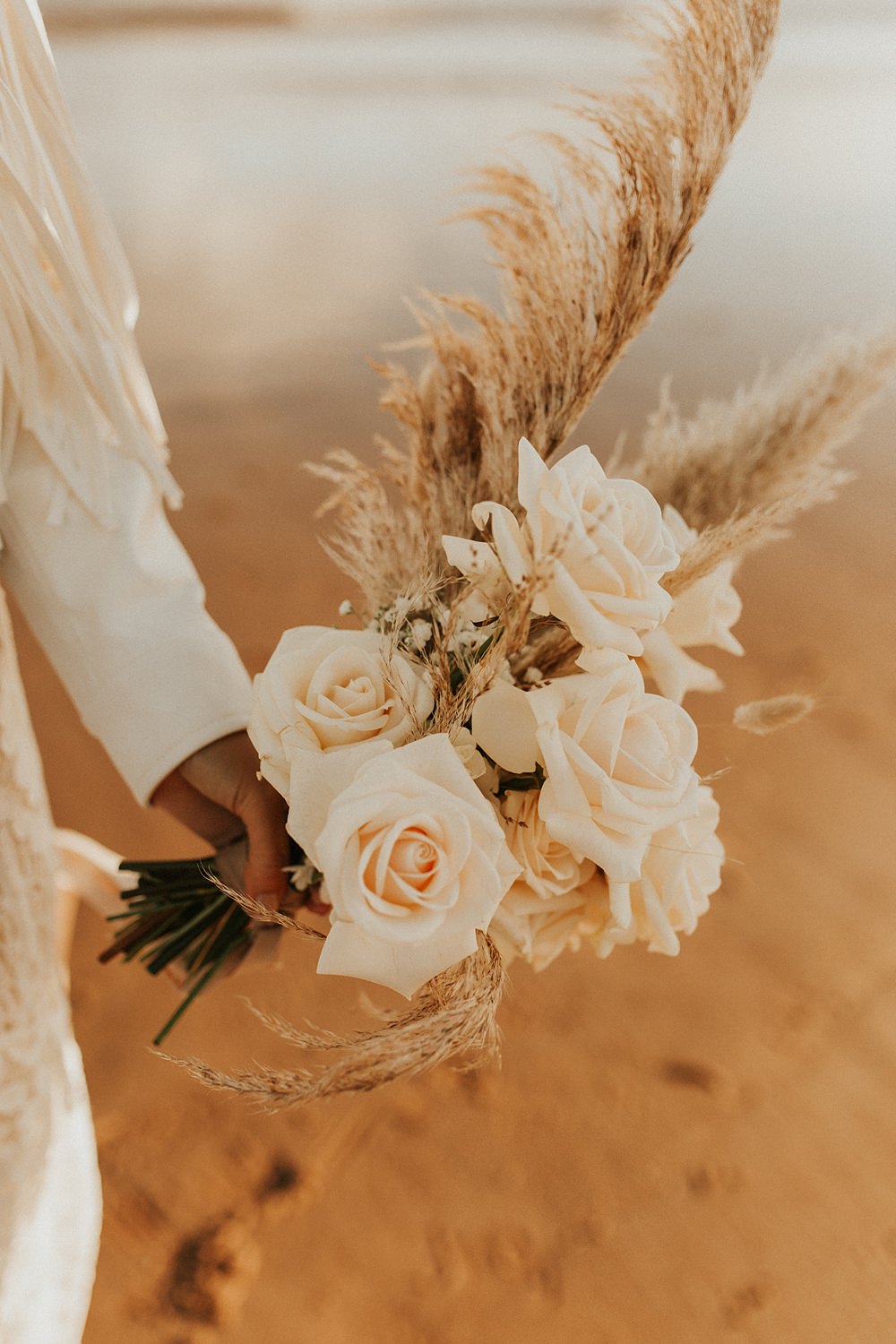 Bouquet Flowers Bride Bridal Pampas Grass Rose Brickhouse Vineyard Wedding Darina Stoda Photography