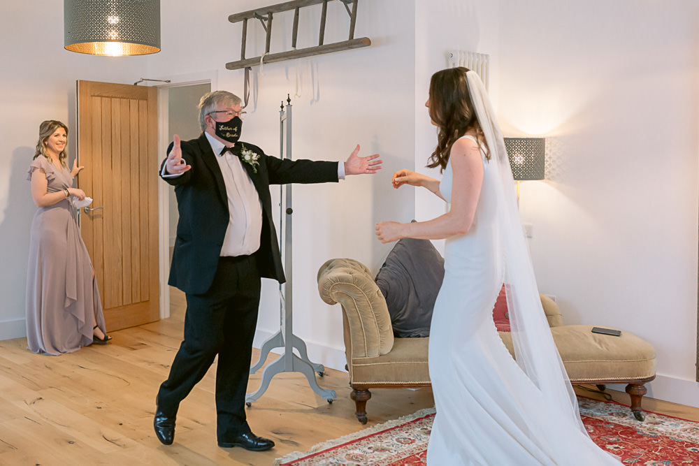 Harefield Barn Wedding Jennifer Jane Photography