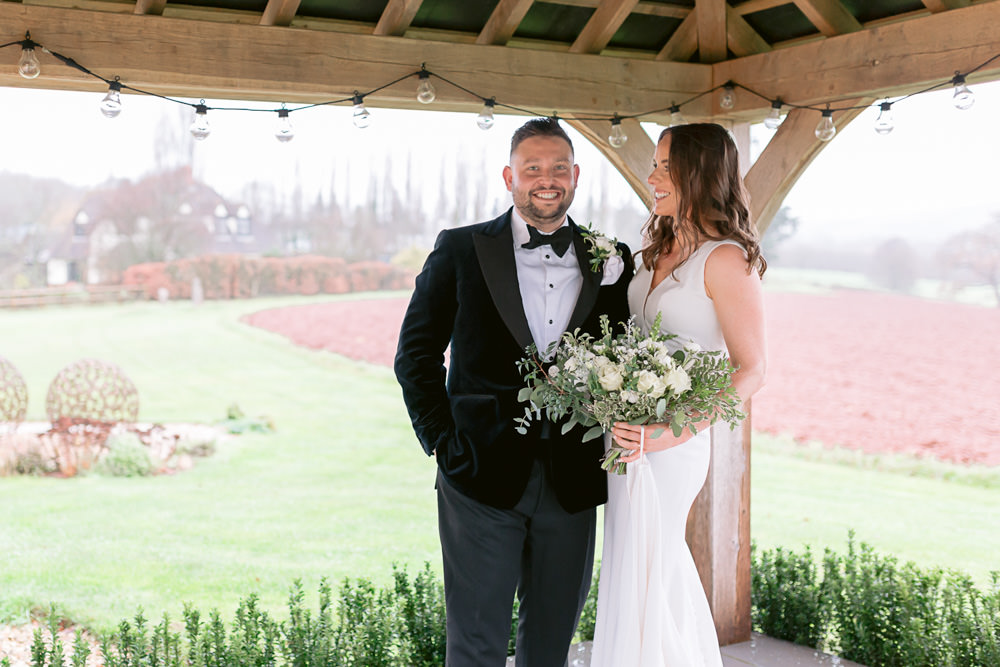 Harefield Barn Wedding Jennifer Jane Photography