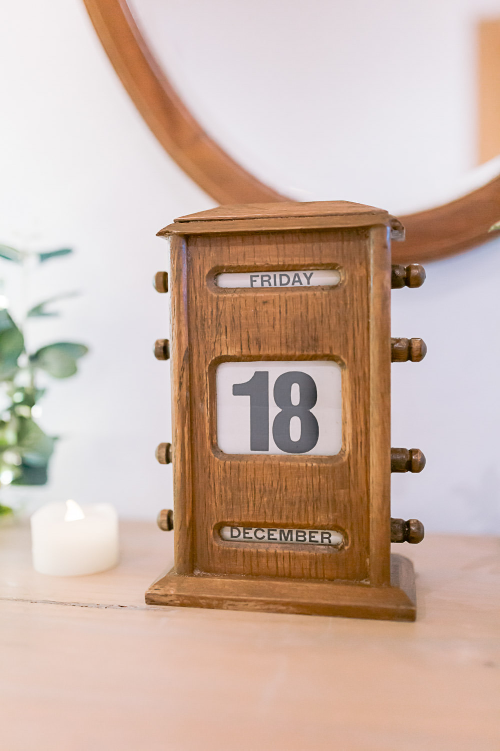 Date Calendar Harefield Barn Wedding Jennifer Jane Photography