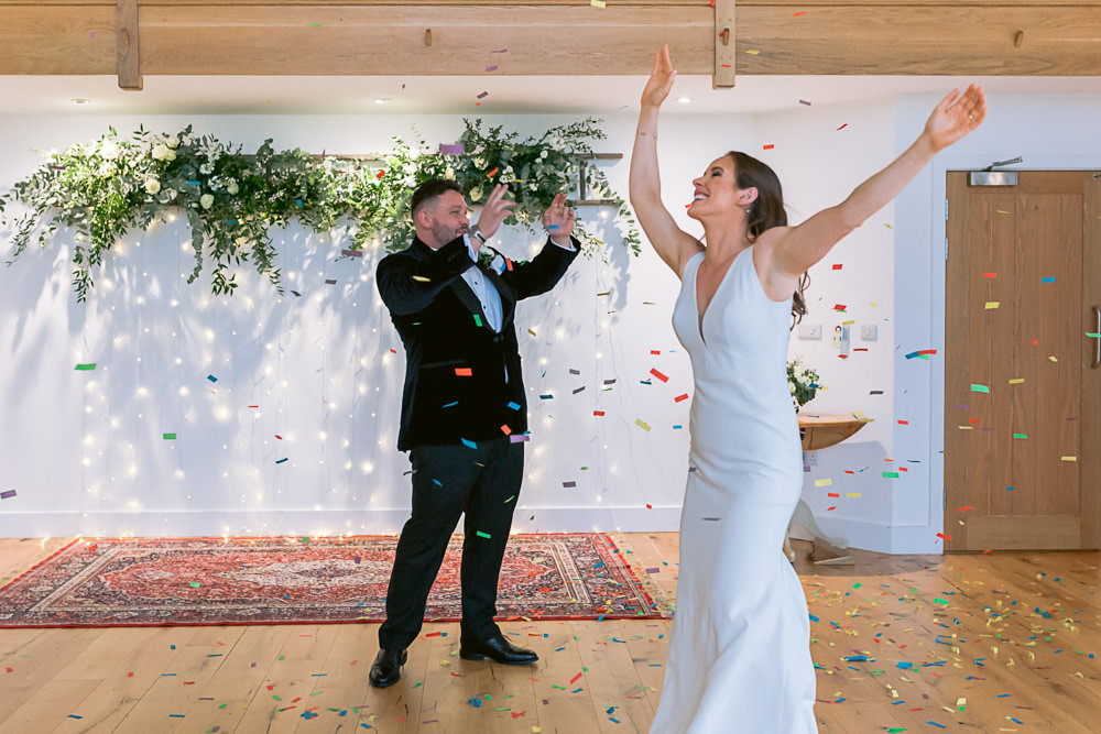 Harefield Barn Wedding Jennifer Jane Photography