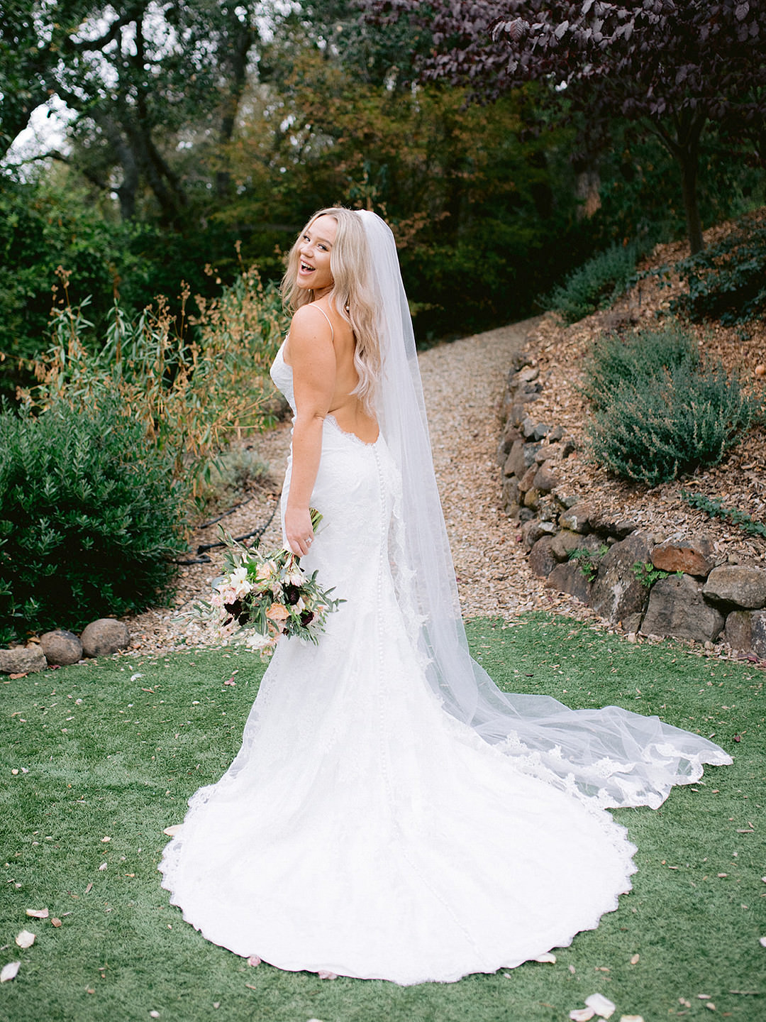 Dress Gown Bride Bridal Mermaid Veil San Rafael Wedding Apollo Fotografie