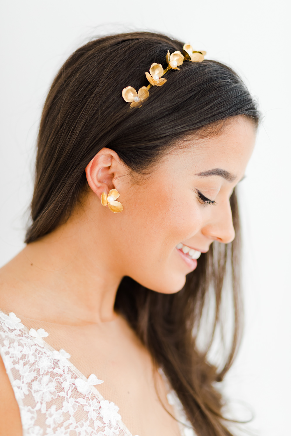 Bride Bridal Earrings Wildflower Meadow Wedding Natalie Stevenson Photography