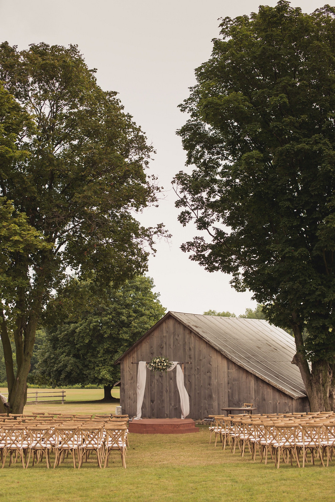 Barn 1906 Wedding Tied Photo & Film