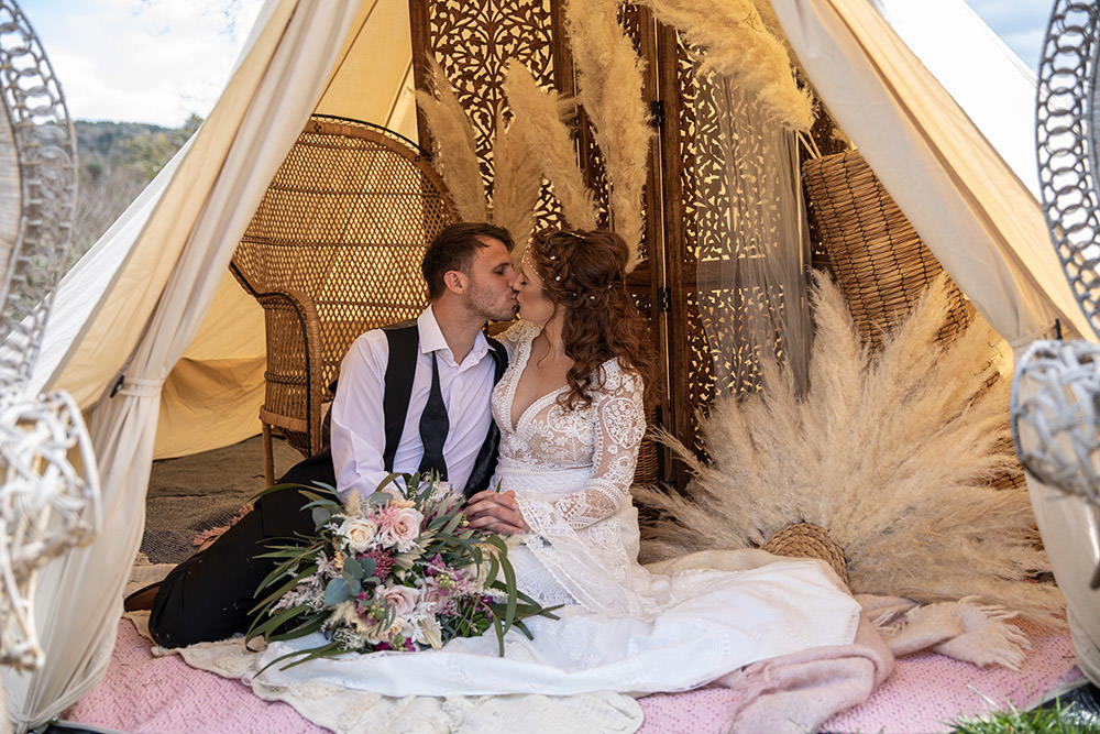 Field Wedding Sarita White Photography