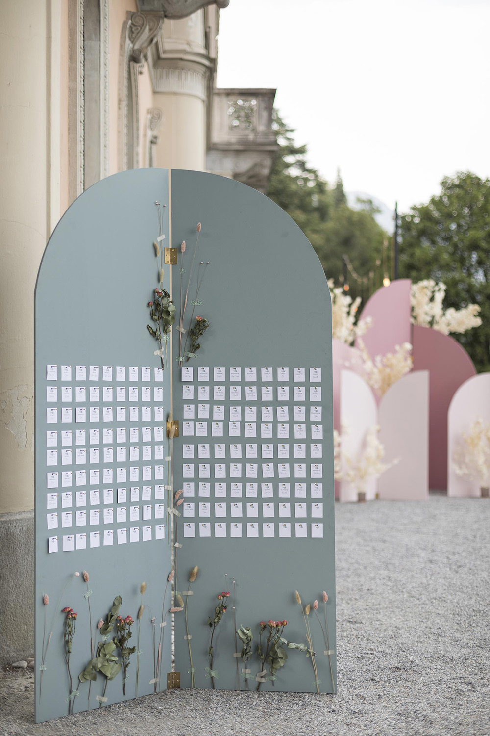 Green Arch Table Plan Seating Chart Villa del Grumello Wedding L’Ordine della Giarrettiera