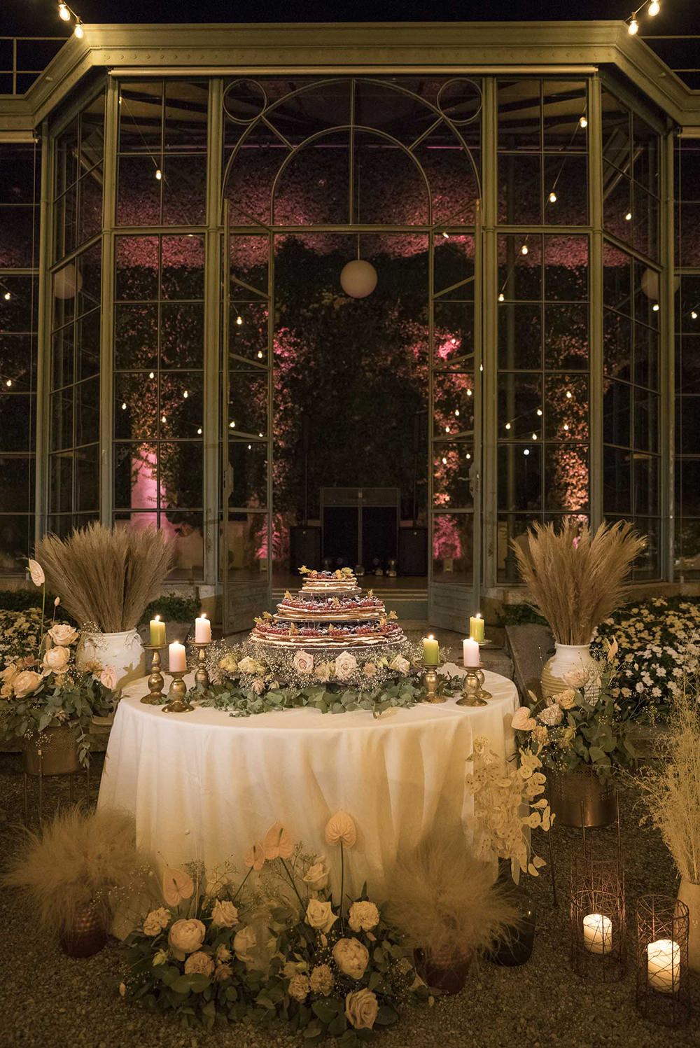 Millefeuille Cake Dessert Berries Layer Table Villa del Grumello Wedding L’Ordine della Giarrettiera