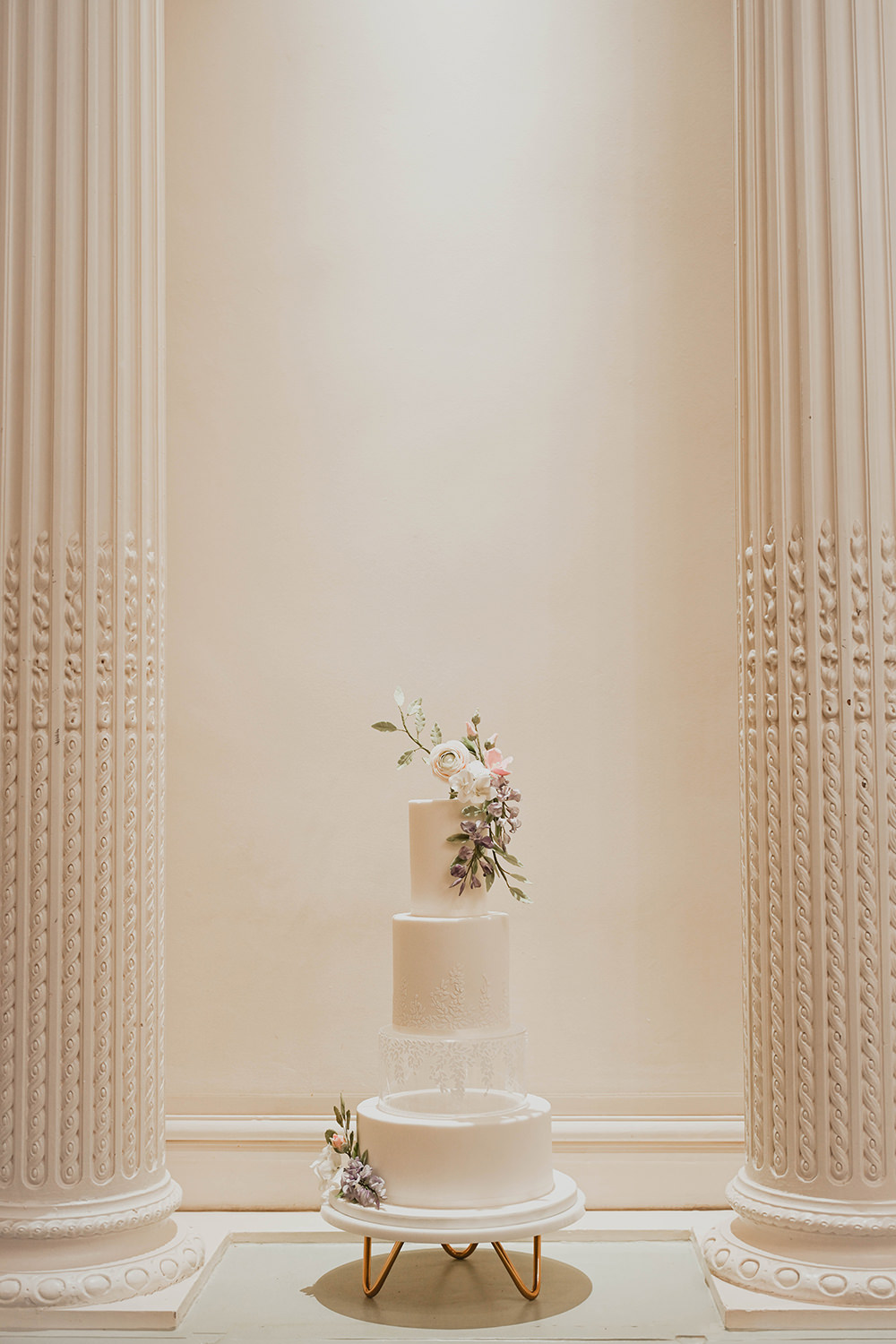Cake Tier Modern Flowers Warren House Wedding Emily Montay