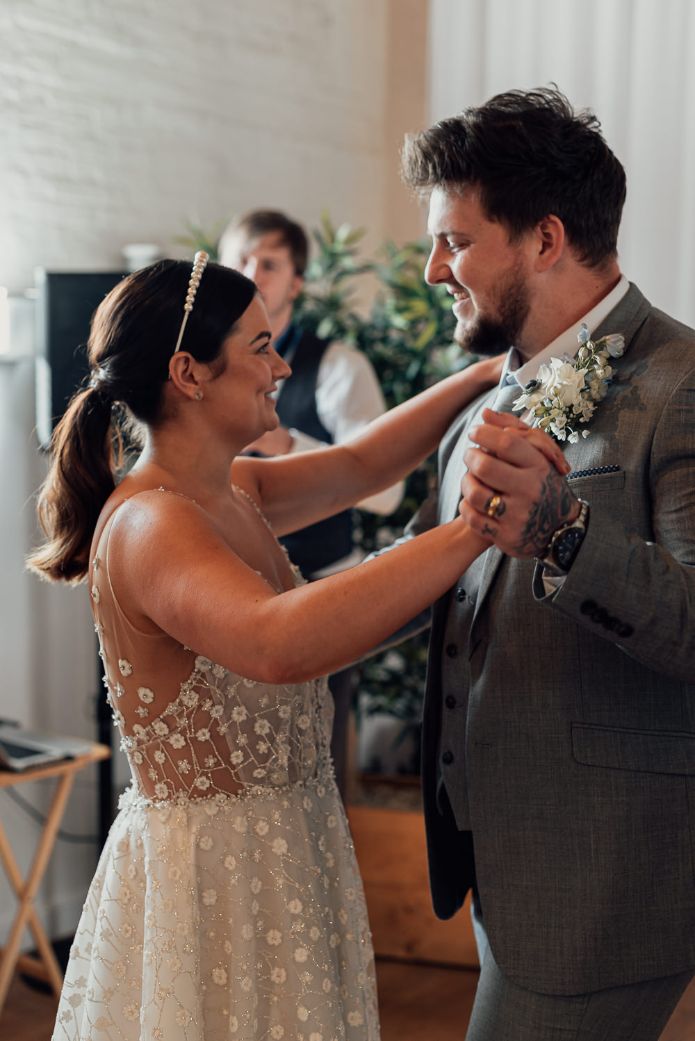 Blue Spring Wedding Clare Smith Photography