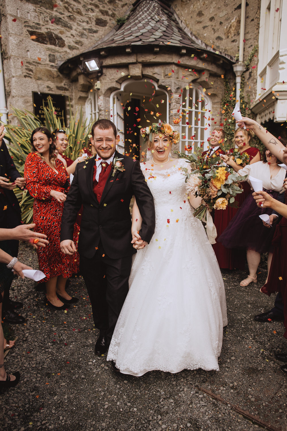Chateau Rhianfa Wedding Fox&BearPhotography Confetti Throw