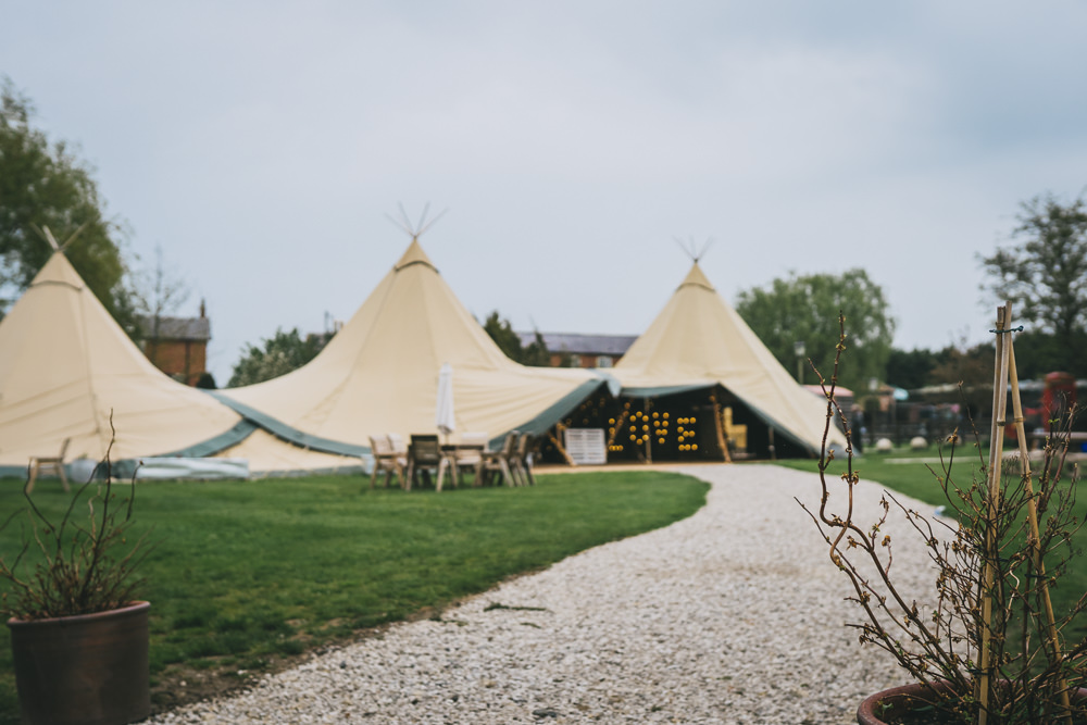 Tipi Skipbridge Country Wedding Amy Jordison Photography
