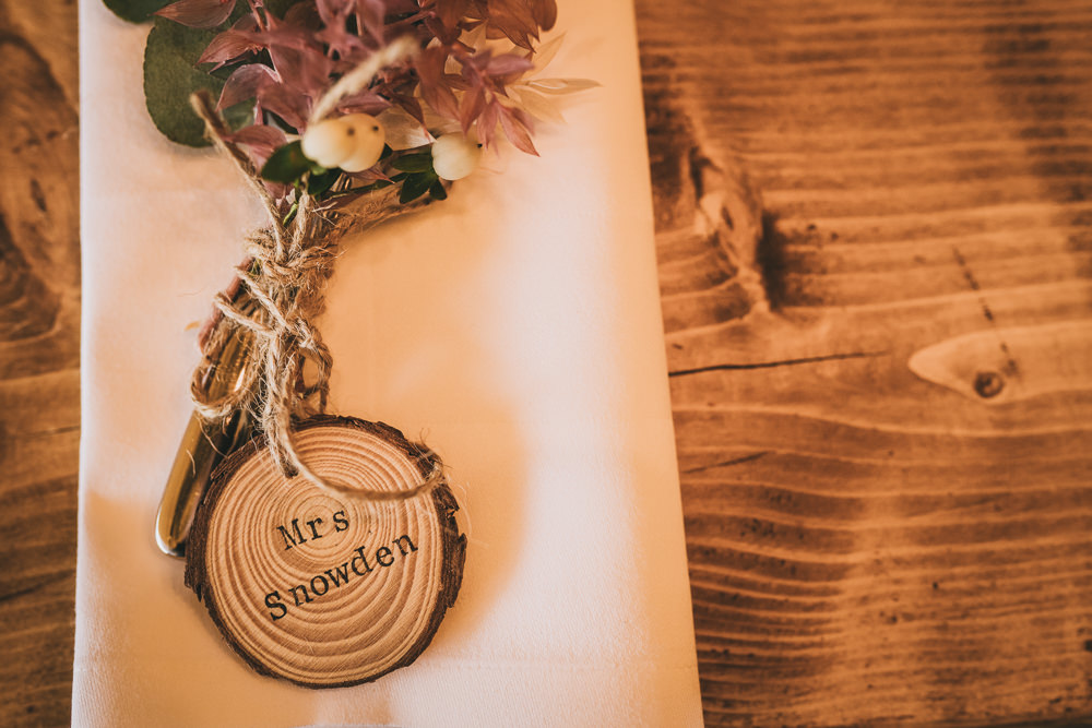 Log Slice Place Name Table Skipbridge Country Wedding Amy Jordison Photography