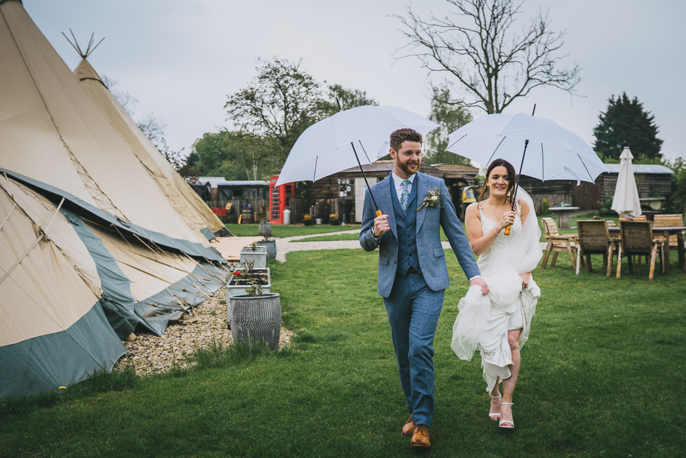 Umbrella Rainy Skipbridge Country Wedding Amy Jordison Photography