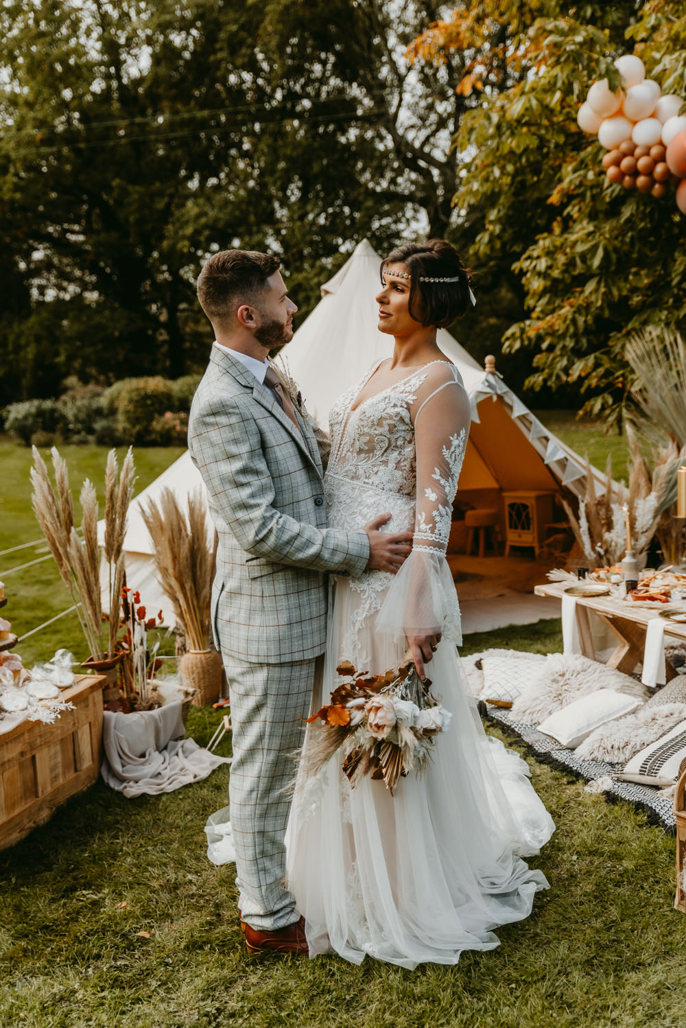 Small Tent Wedding Emberwood Photography