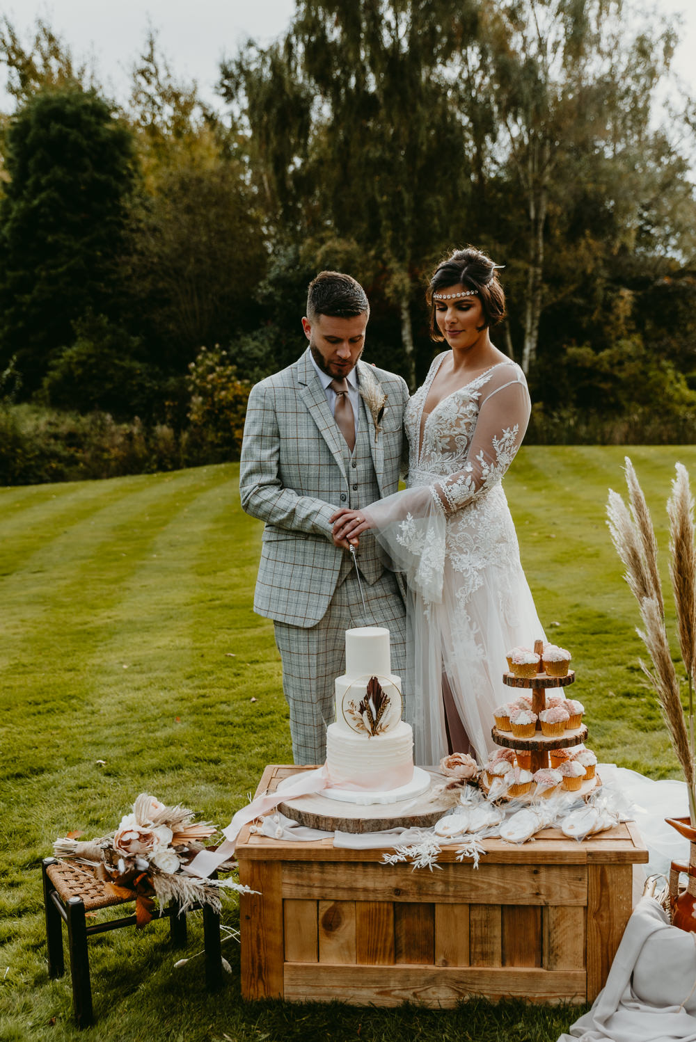 Small Tent Wedding Emberwood Photography