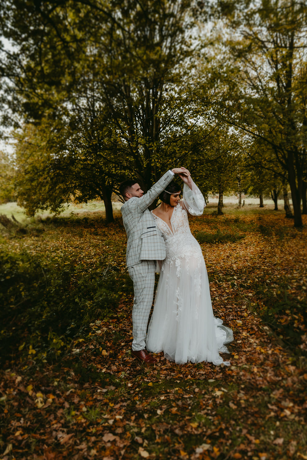 Small Tent Wedding Emberwood Photography