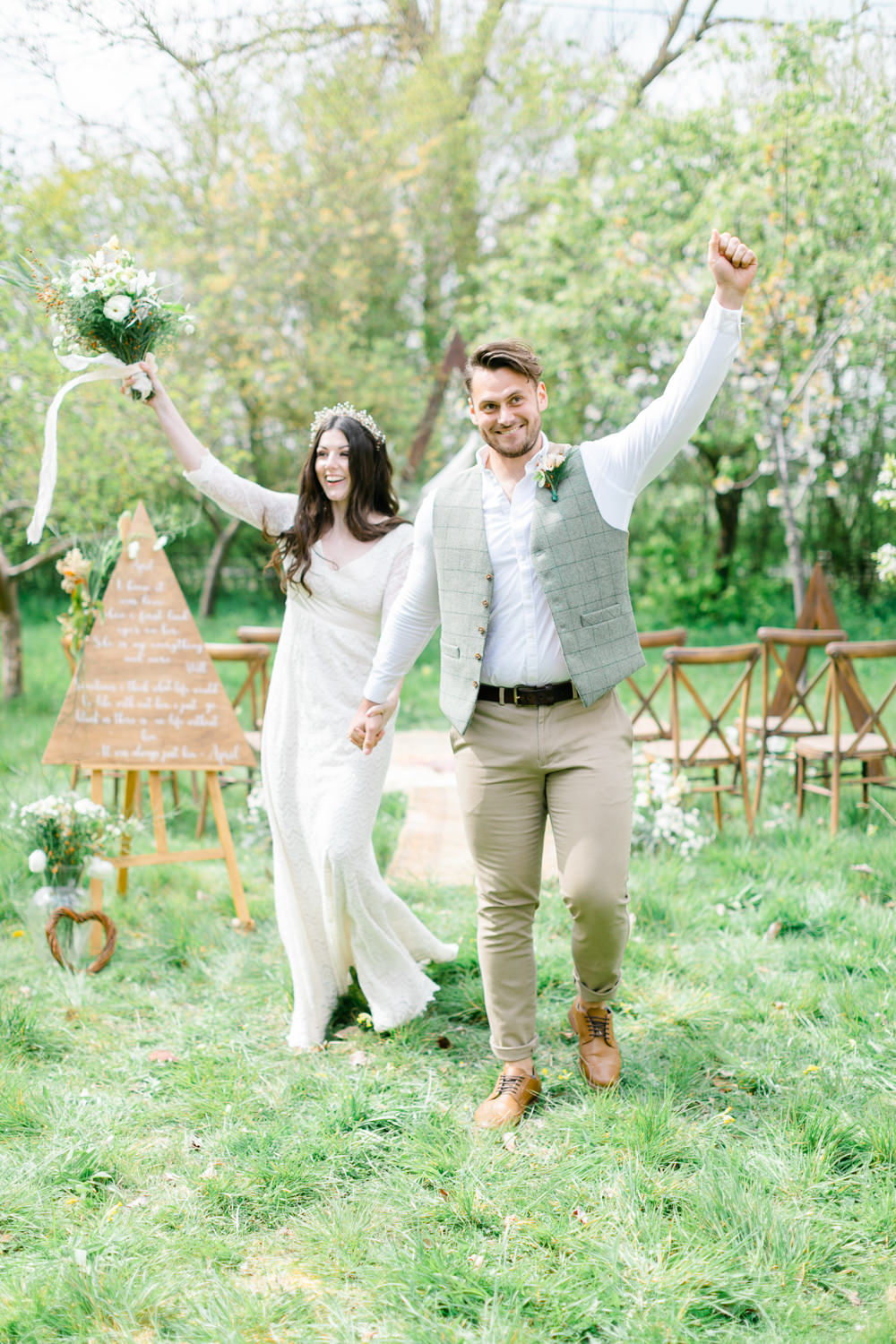 Boho Spring Wedding Jessica Holt Photography