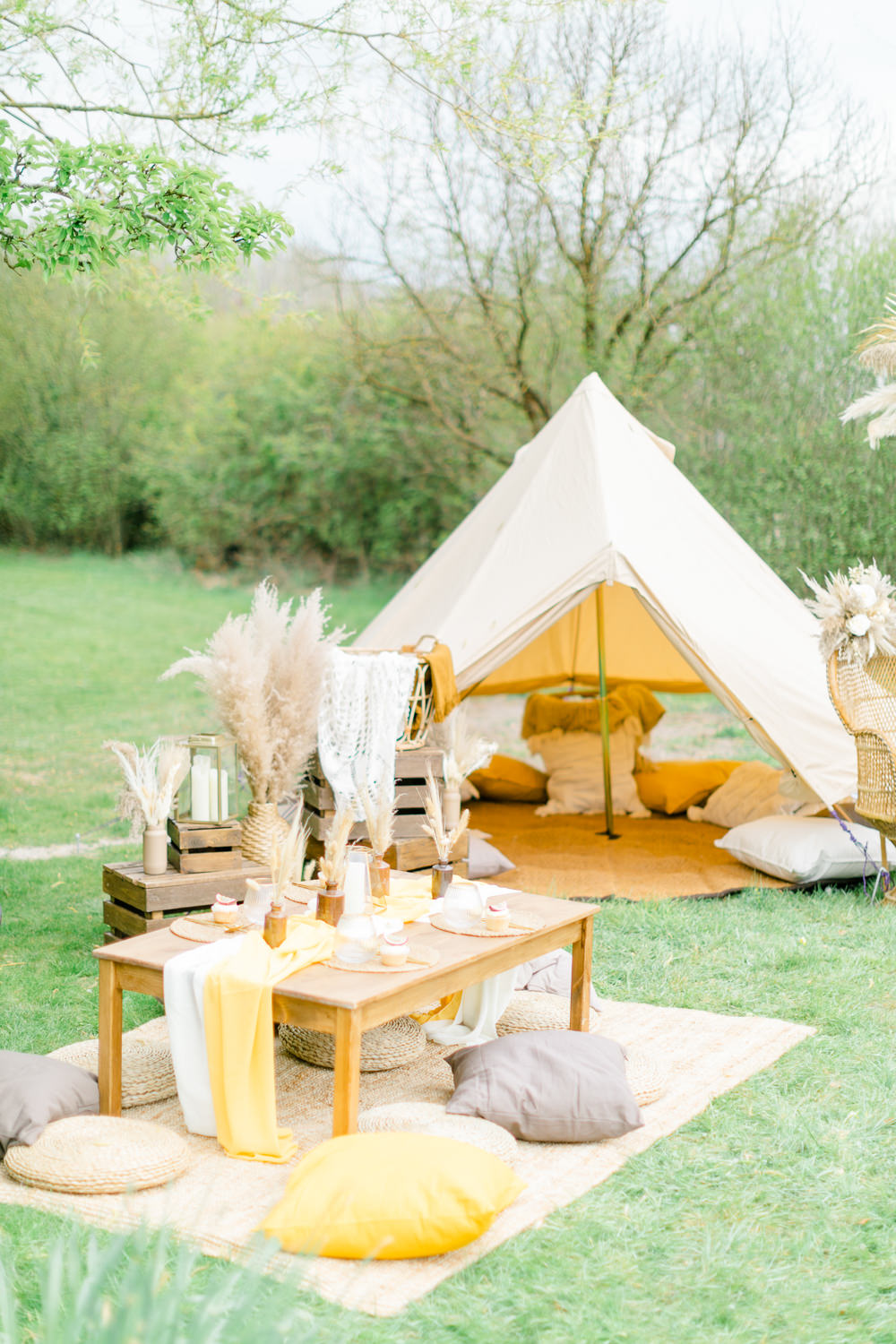 Bell Tent Decor Outdoor Table Cushions Boho Spring Wedding Jessica Holt Photography