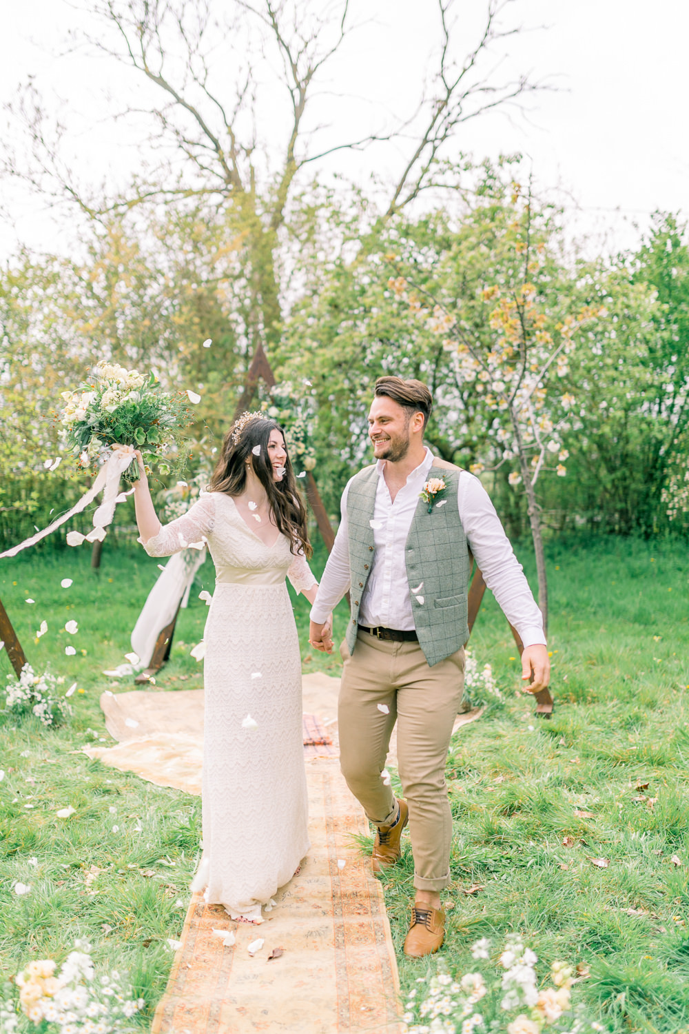 Confetti Throw Boho Spring Wedding Jessica Holt Photography