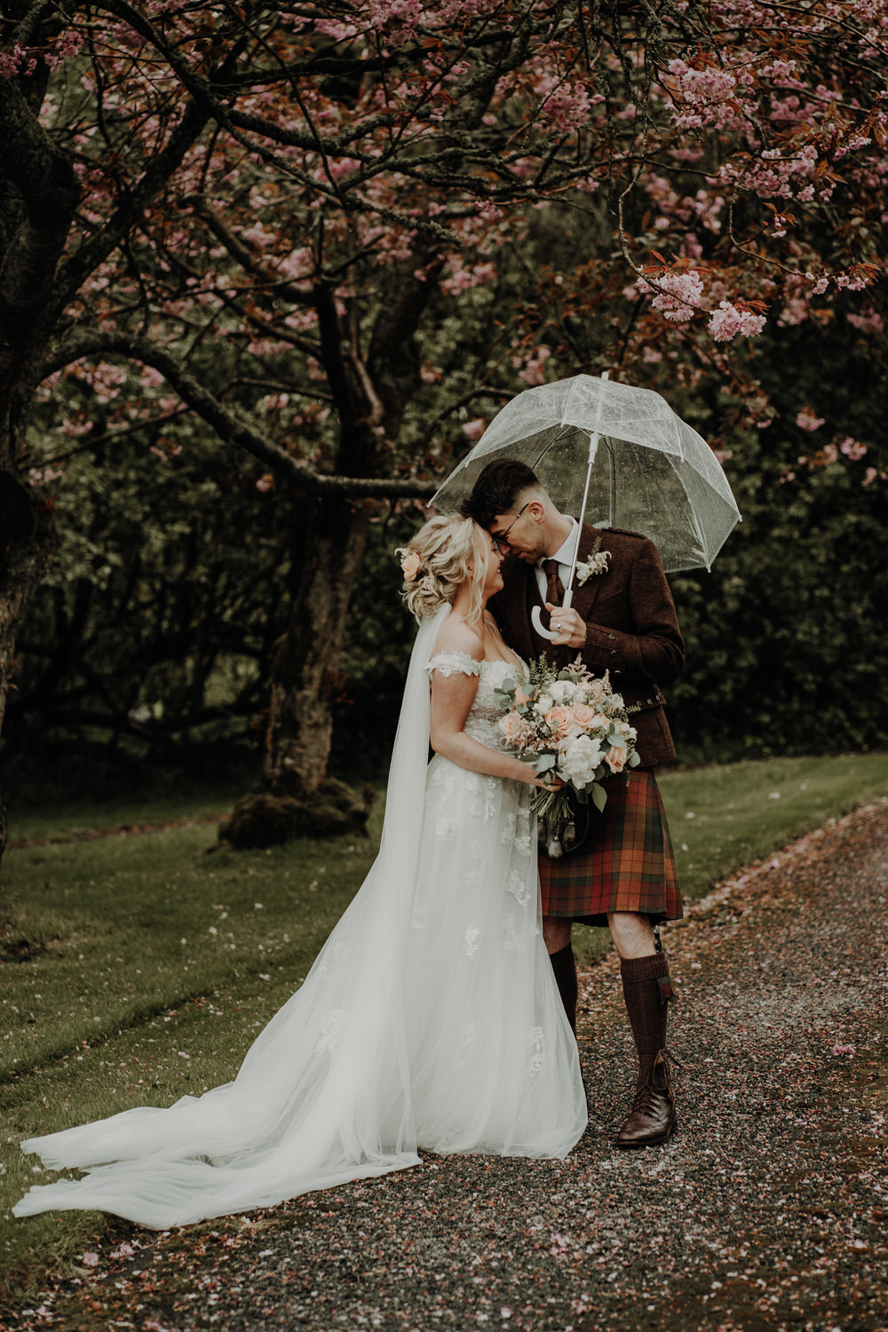 Netherdale House Wedding Danielle Leslie Photography Umbrella Rainy