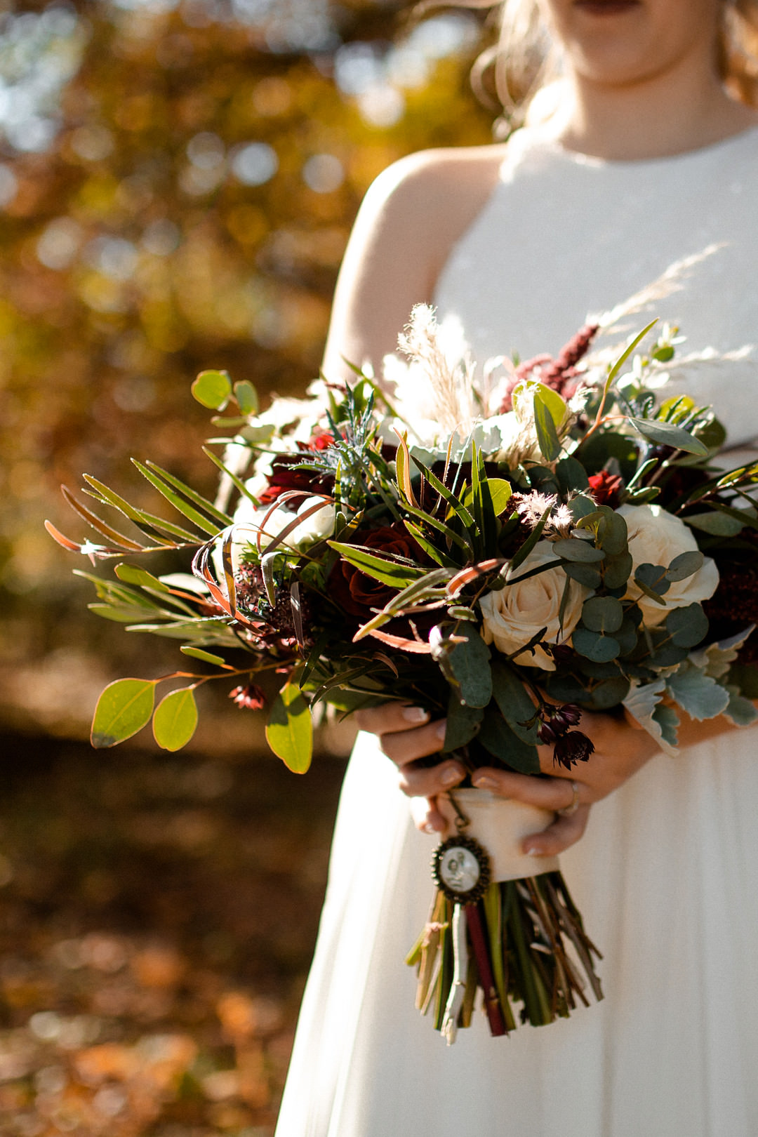 Bouquet Flowers Bride Bridal Pittsburgh Fall Wedding Alexa Frankovitch Photography