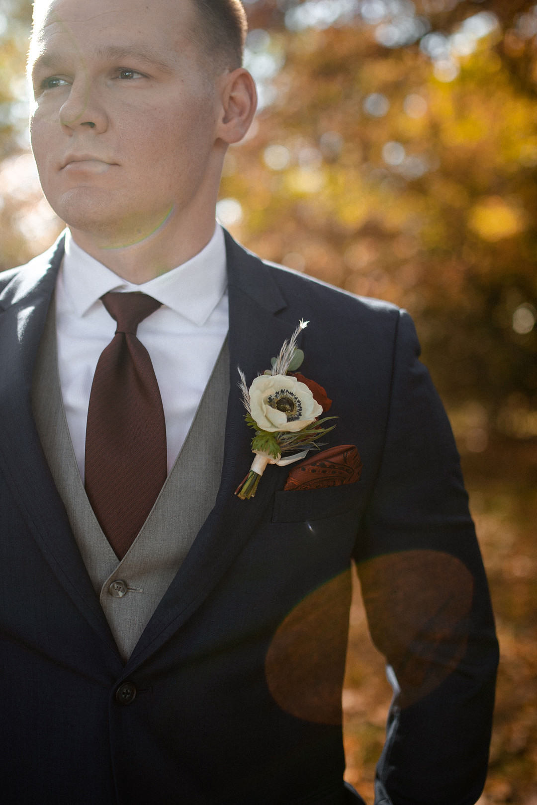 Groom Groomsmen Suits Navy Red Tie Buttonhole Pittsburgh Fall Wedding Alexa Frankovitch Photography