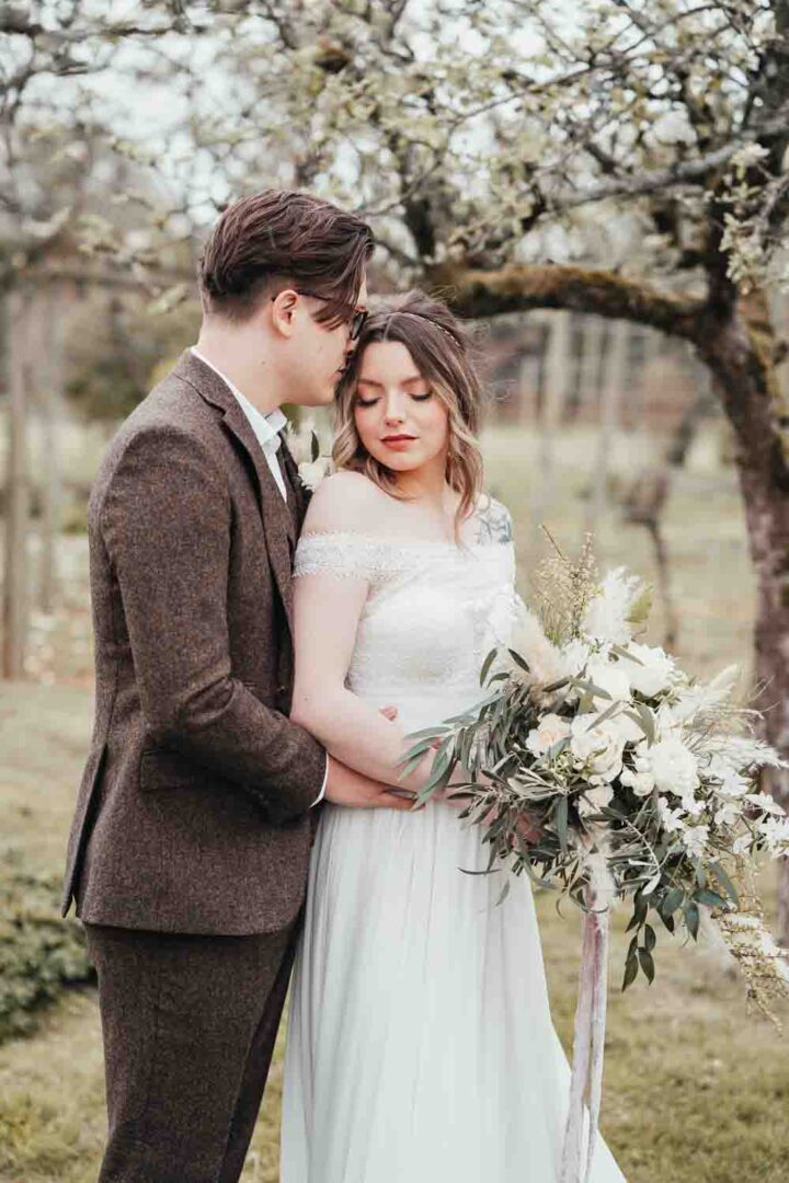 Stanlake Park Wedding Suzy Elizabeth Photography