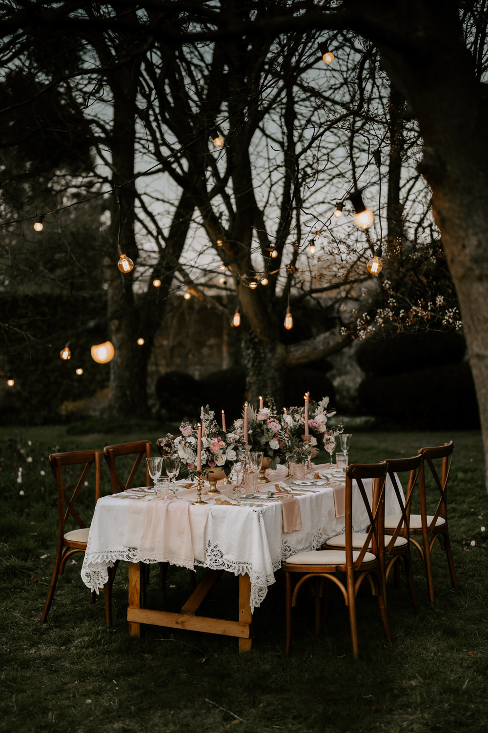 Festoon Lights Table Decor Outdoor Gaddesden Estate Wedding Laura Williams Photography