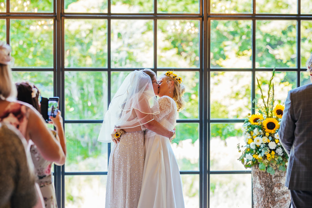 Hidden River Barn Wedding Kirsty Rockett Photography