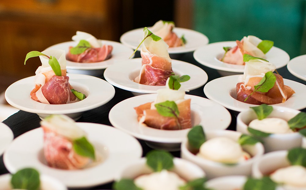 Micro Wedding Food Drink Ideas