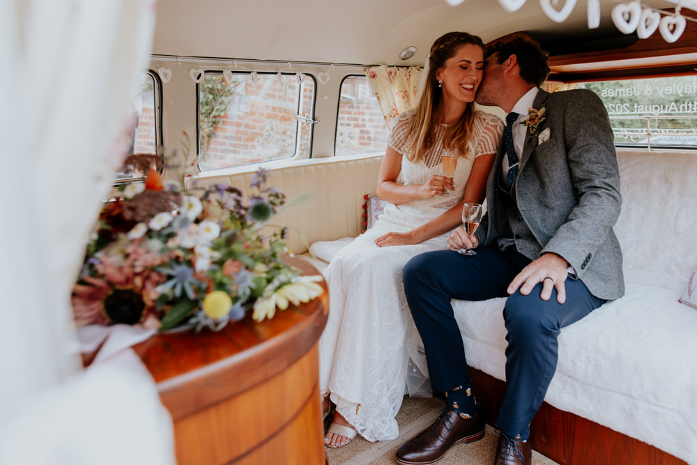 Oxfordshire Pub Wedding PhotoBart