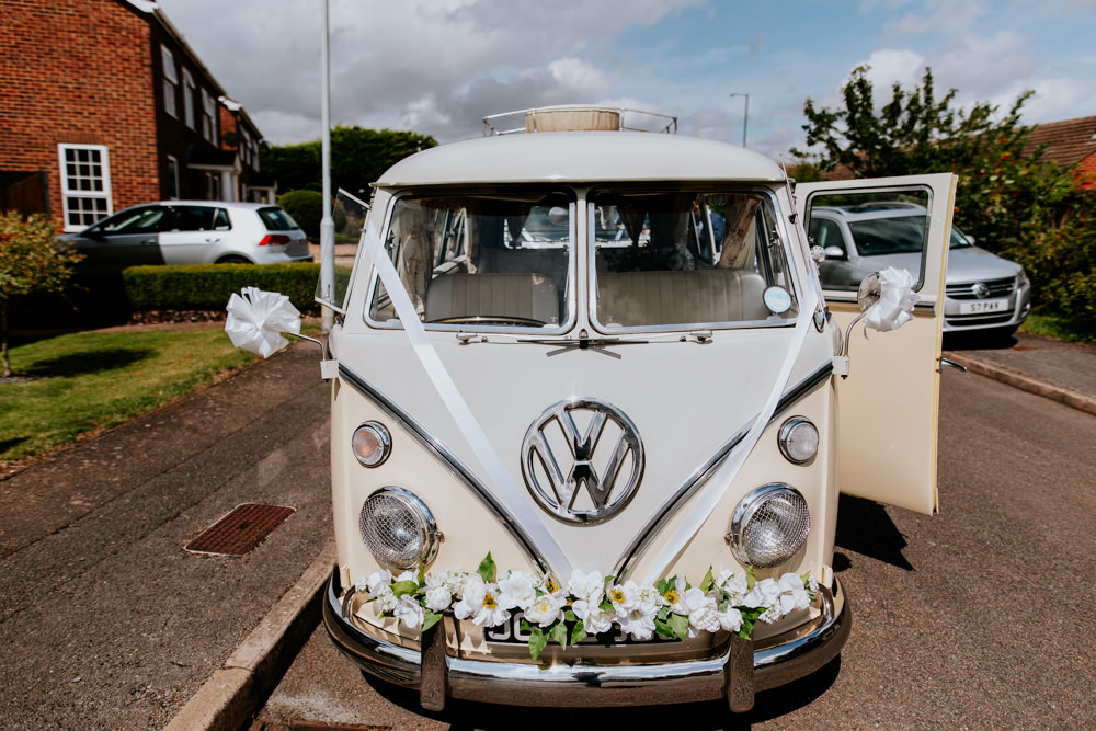 VW Campervan Oxfordshire Pub Wedding PhotoBart