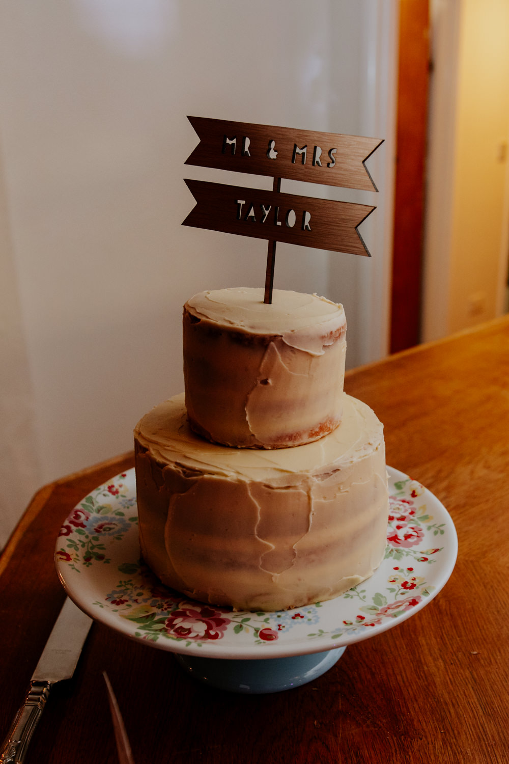 Semi Naked Cake Drip Wooden Topper Oxfordshire Pub Wedding PhotoBart