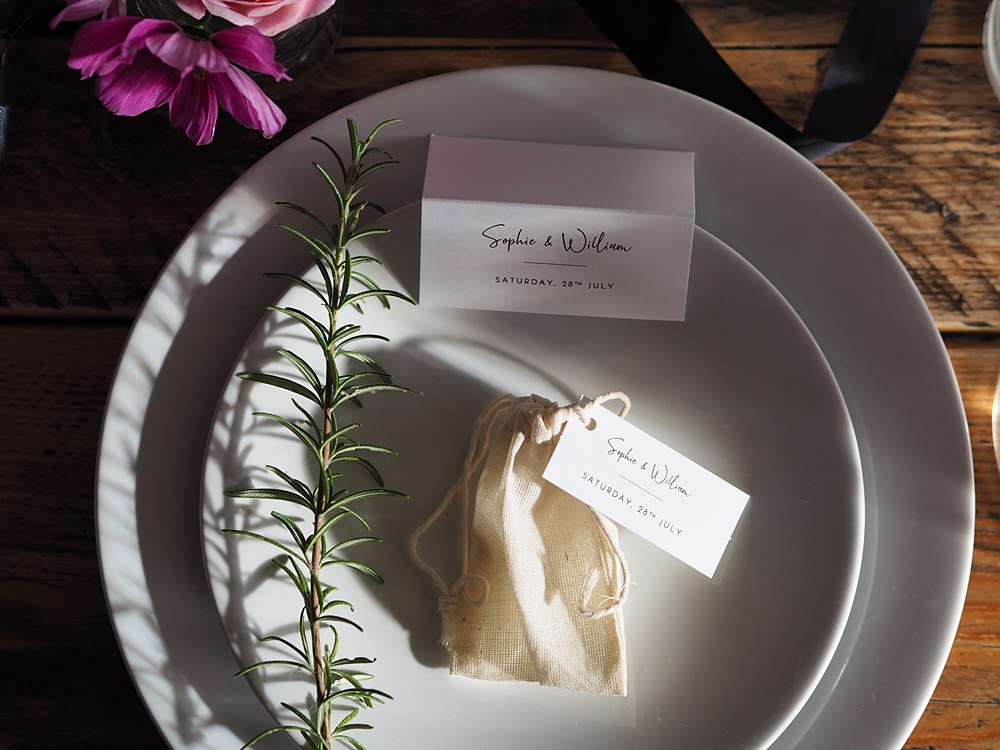 Wedding Table Decor Ideas Stationery Place Name Card Autumn Flowers Chic Calligraphy Stationery Place Setting